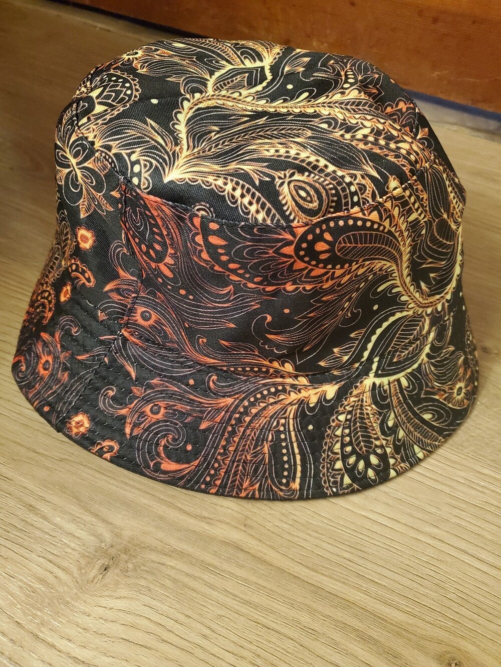 Unisex Black Bucket Hat with Orange Paisley Print-Pre-Owned In Good Condition